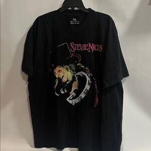 Men Graphic Tshirt Size XL